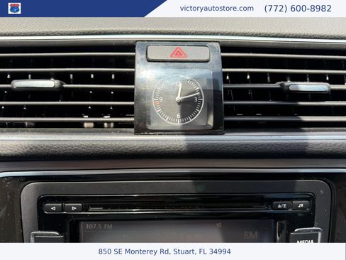 Used 2014 Volkswagen Passat 2.5 SE FWD image 25