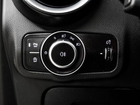 Used 2022 Alfa Romeo Stelvio Ti image 34