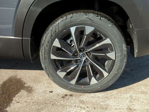 New 2025 MAZDA CX-50 2.5 Hybrid w/ Premium Plus Pkg image 12