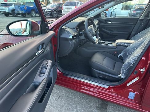 Certified 2025 Nissan Altima 2.5 SV w/ SV Special Edition Package image 10