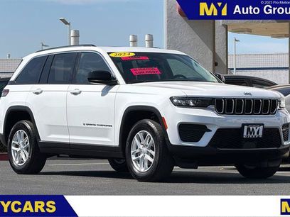 Used 2024 Jeep Grand Cherokee Laredo X