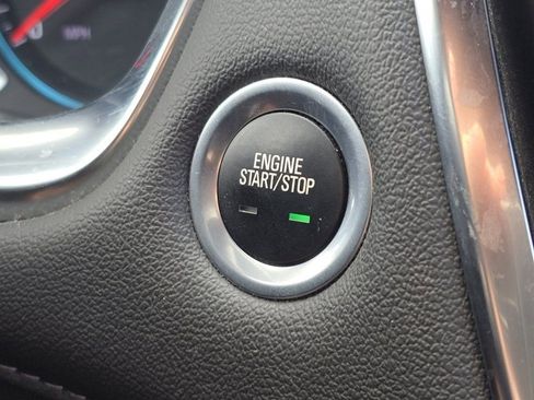 Used 2023 Chevrolet Traverse LT w/ Midnight/Sport Edition image 27