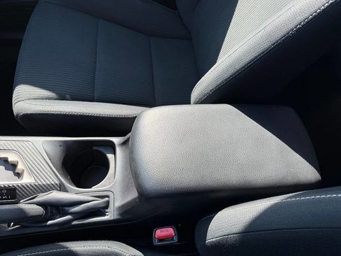 Used 2015 Toyota RAV4 XLE image 26