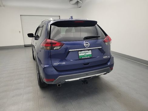 Used 2019 Nissan Rogue S w/ Special Edition Package AWD/4WD image 7