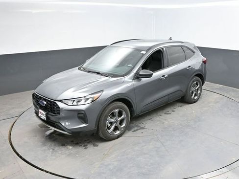 Used 2025 Ford Escape ST-Line AWD/4WD image 39