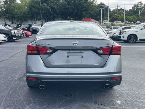 Used 2024 Nissan Altima 2.5 SR FWD image 6