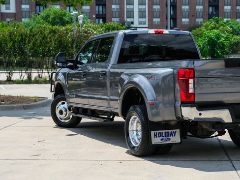 Used 2022 Ford F350 XLT w/ XLT Value Package AWD/4WD image 23