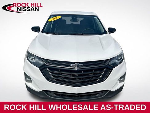 Used 2021 Chevrolet Equinox LT FWD image 2