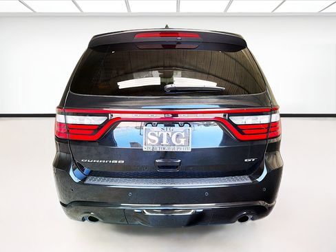 Used 2024 Dodge Durango GT RWD image 5