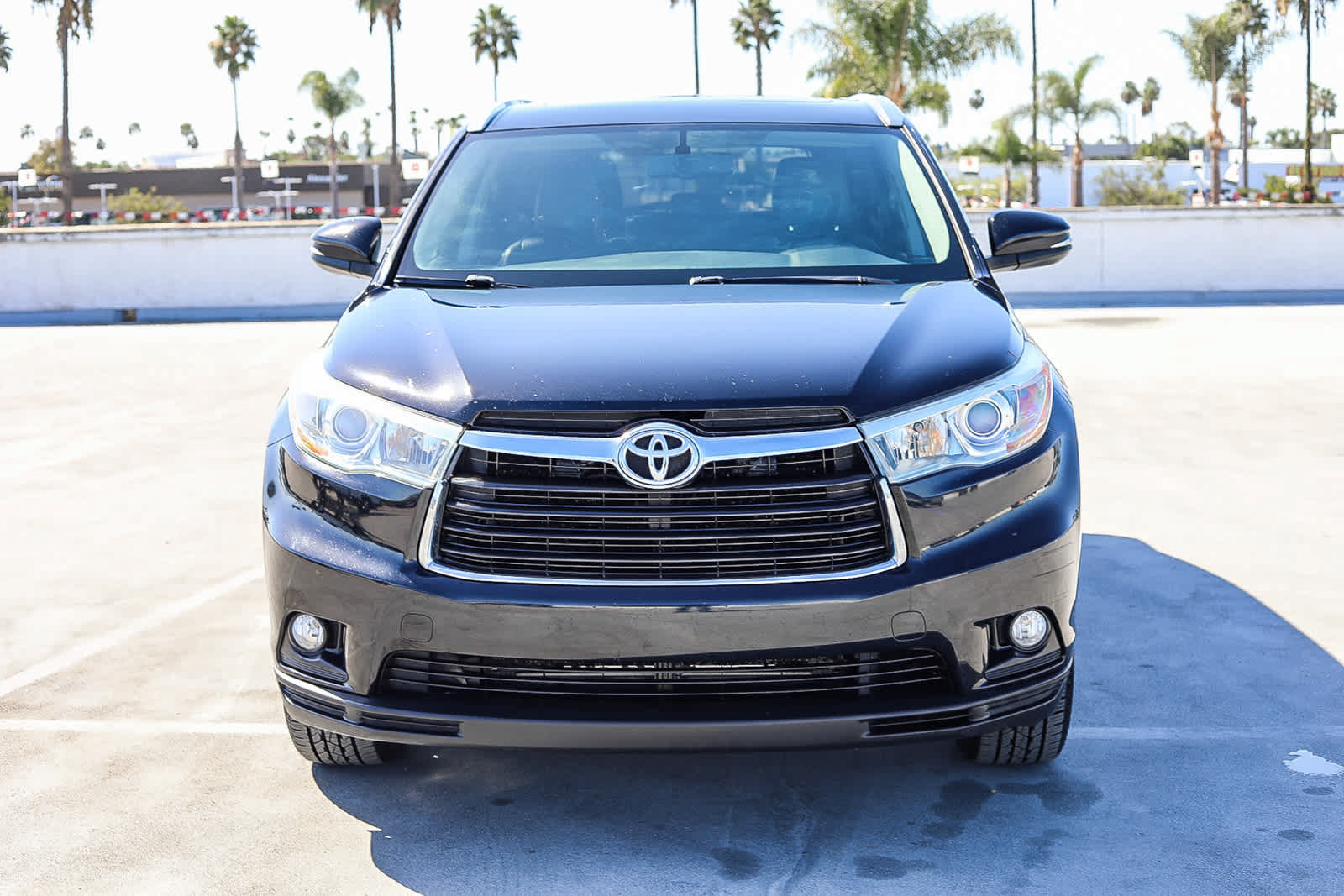 Used 2015 Toyota Highlander XLE AWD/4WD image 3