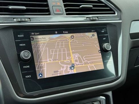 Used 2021 Volkswagen Tiguan SEL Premium R-Line AWD/4WD image 28