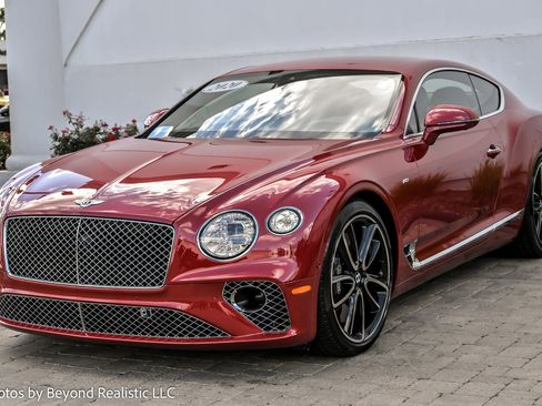 Used 2020 Bentley Continental GT image 4
