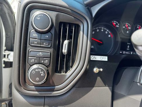 Used 2021 Chevrolet Silverado 1500 Custom AWD/4WD image 7