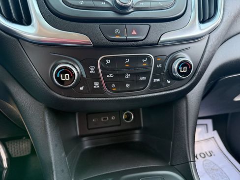Used 2024 Chevrolet Equinox LT AWD/4WD image 27