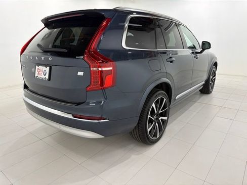 Used 2022 Volvo XC90 T8 Inscription Expression w/ Climate Package AWD/4WD image 5