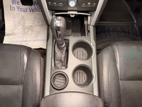 Used 2013 Ford Explorer XLT FWD image 15