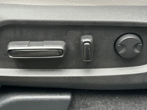 Used 2024 Honda Pilot Elite image 22