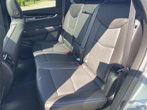New 2026 Cadillac XT5 Premium Luxury w/ Driver Assist Package AWD/4WD image 17