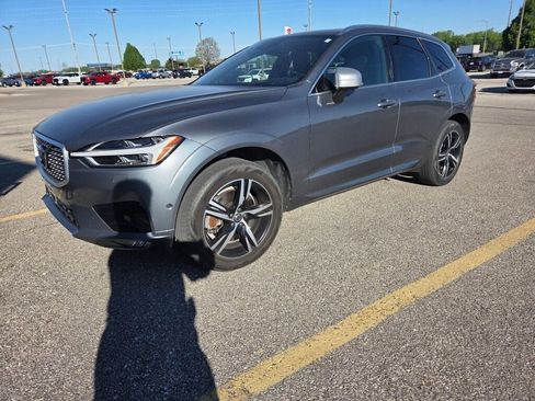 Used 2019 Volvo XC60 T6 R-Design w/ Protection Package AWD/4WD image 1