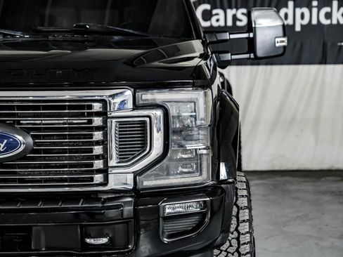 Used 2022 Ford F450 Platinum image 45