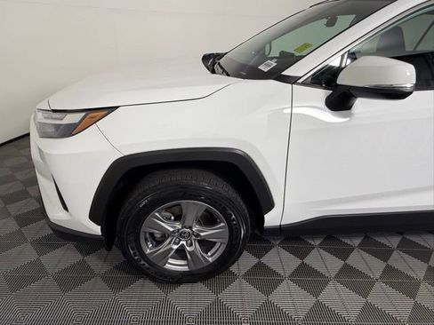 Used 2024 Toyota RAV4 XLE FWD image 12