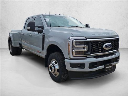 New 2026 Ford F350 Platinum image 7