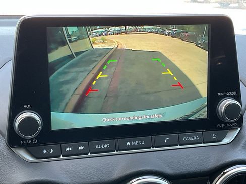 New 2025 Nissan Sentra SR w/ Midnight Edition image 28