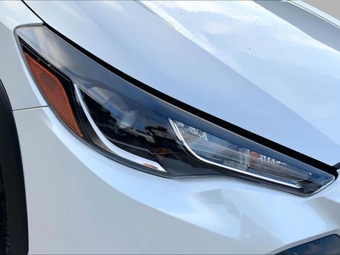 Used 2024 Toyota Corolla Cross AWD Hybrid image 27