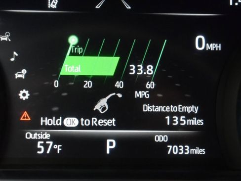 Certified 2024 Toyota Venza LE image 16