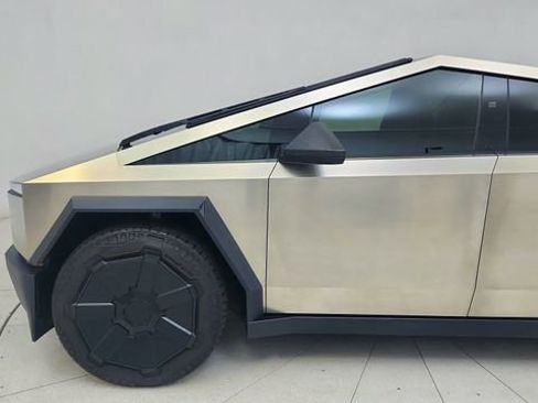 Used 2024 Tesla Cybertruck Cyberbeast image 5