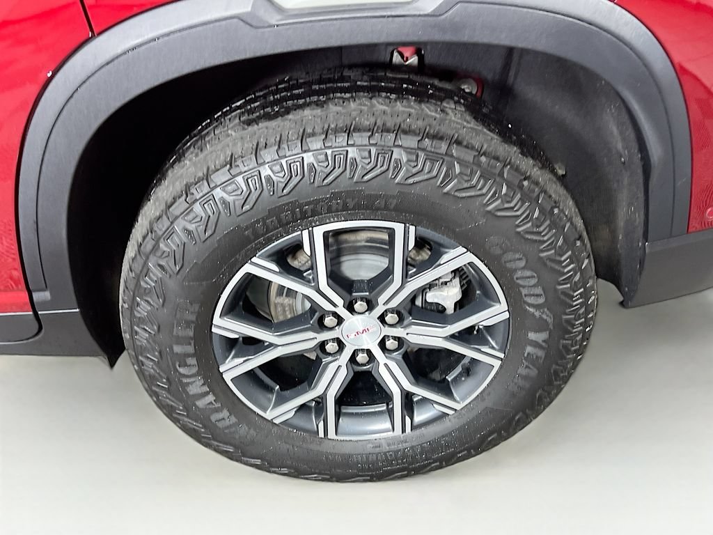 Used 2024 GMC Acadia AT4 w/ Super Cruise Package AWD/4WD image 27