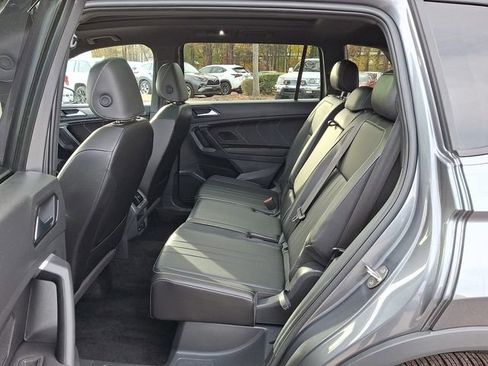 Used 2024 Volkswagen Tiguan SE R-Line image 13