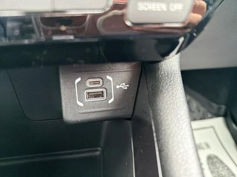 New 2026 Jeep Compass Latitude w/ Mopar All Weather Package AWD/4WD image 20