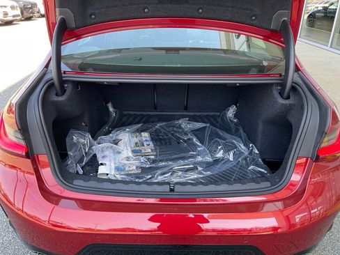 New 2026 BMW 330i Sedan w/ M Sport Package image 15