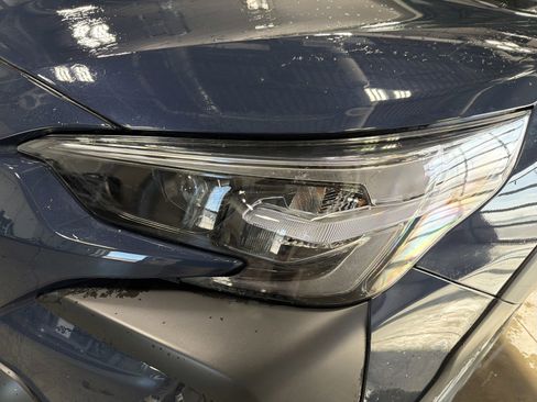 Certified 2025 Subaru Outback Premium w/ Popular Package #1A image 21