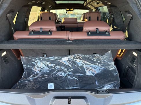 New 2026 BMW X7 M60i AWD/4WD image 11