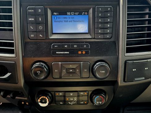 Used 2020 Ford F250 XL w/ Power Equipment Group RWD image 14