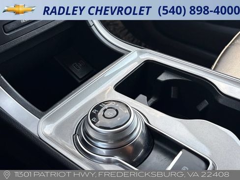 Used 2024 Ford Edge SEL AWD/4WD image 10