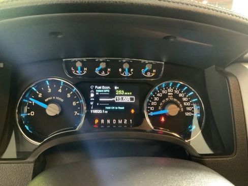 Used 2014 Ford F150 Lariat w/ Equipment Group 502A Luxury image 21