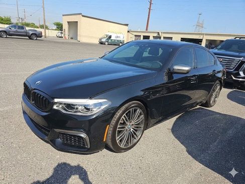 Used 2018 BMW M550i xDrive w/ Driving Assistance Package AWD/4WD image 2
