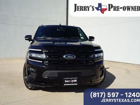 Used 2023 Ford Expedition Limited image 7