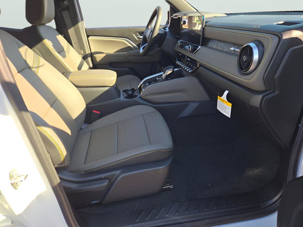 New 2026 Chevrolet Colorado ZR2 AWD/4WD image 8
