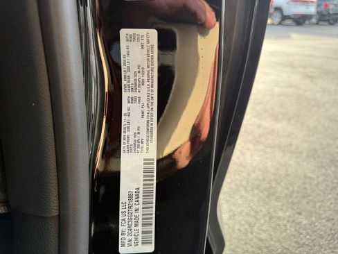 New 2026 Chrysler Pacifica Limited w/ S Appearance Package image 24