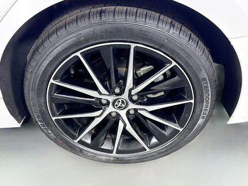 Certified 2023 Toyota Camry SE w/ Convenience Package image 28