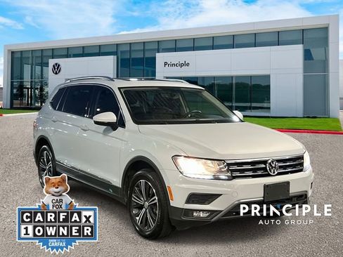Used 2019 Volkswagen Tiguan SEL image 3