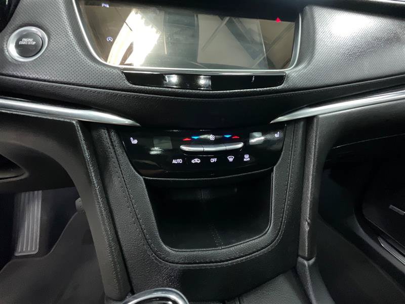 Used 2024 Cadillac XT5 Premium Luxury FWD image 16