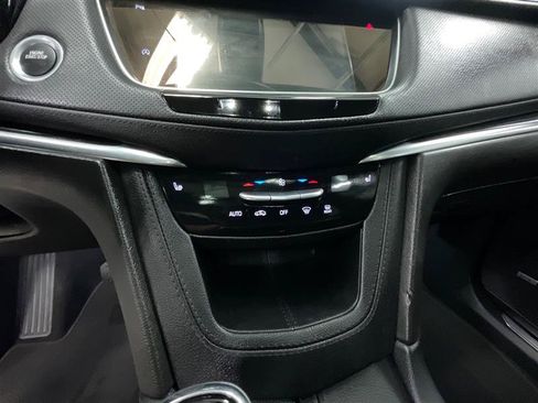 Used 2024 Cadillac XT5 Premium Luxury FWD image 16