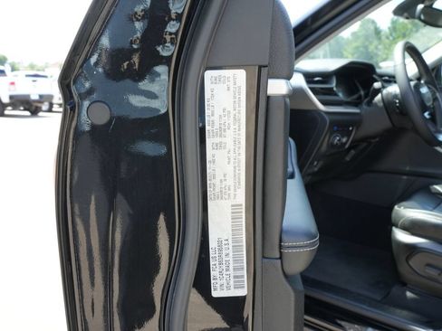 Used 2024 Jeep Grand Cherokee Limited 4xe AWD/4WD image 28