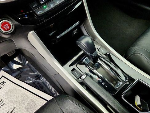 Used 2017 Honda Accord EX-L image 17