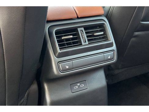 Certified 2025 MAZDA CX-50 Meridian Edition w/ Apex Package AWD/4WD image 44